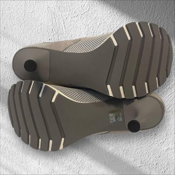 Sneex “Tepper” Silver Limited Edition Leather Mesh Healed Sneakers Sz 8 - Picture 7 of 9